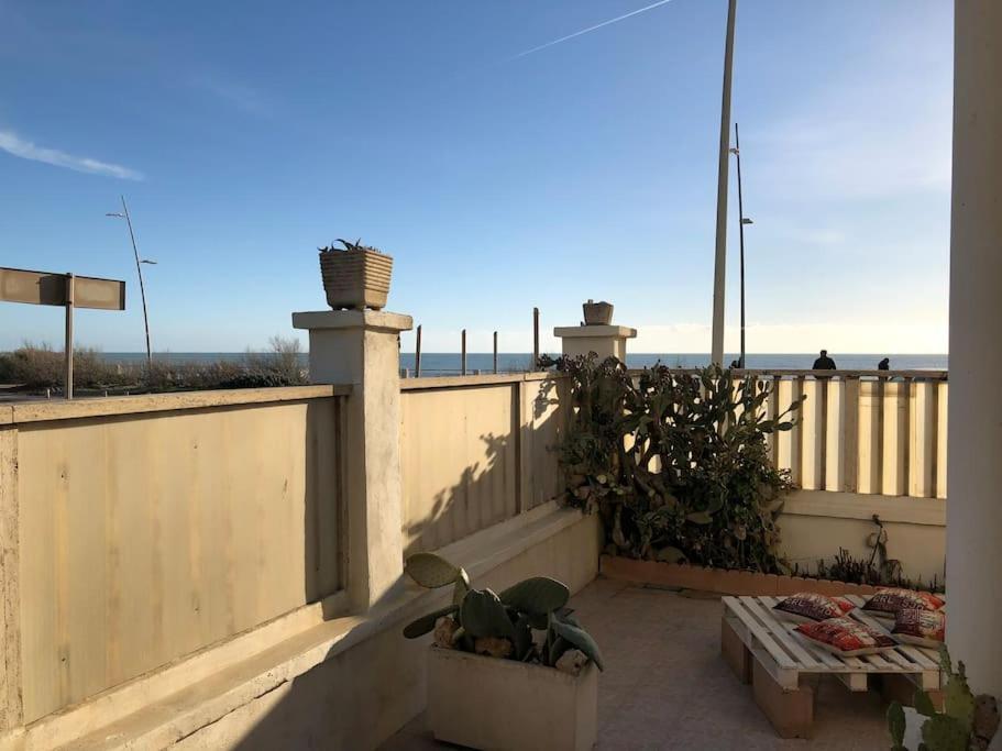 Domus Anna Apartment Lido di Ostia Exterior foto